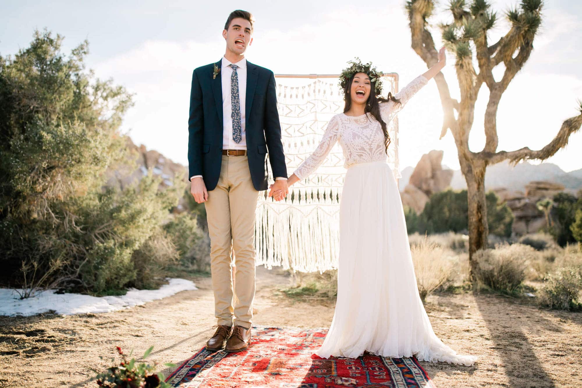 If you're planning an elopement in Joshua Tree National Park, then this is the guide is made for you. Here’s everything you need to know about planning a desert elopement.