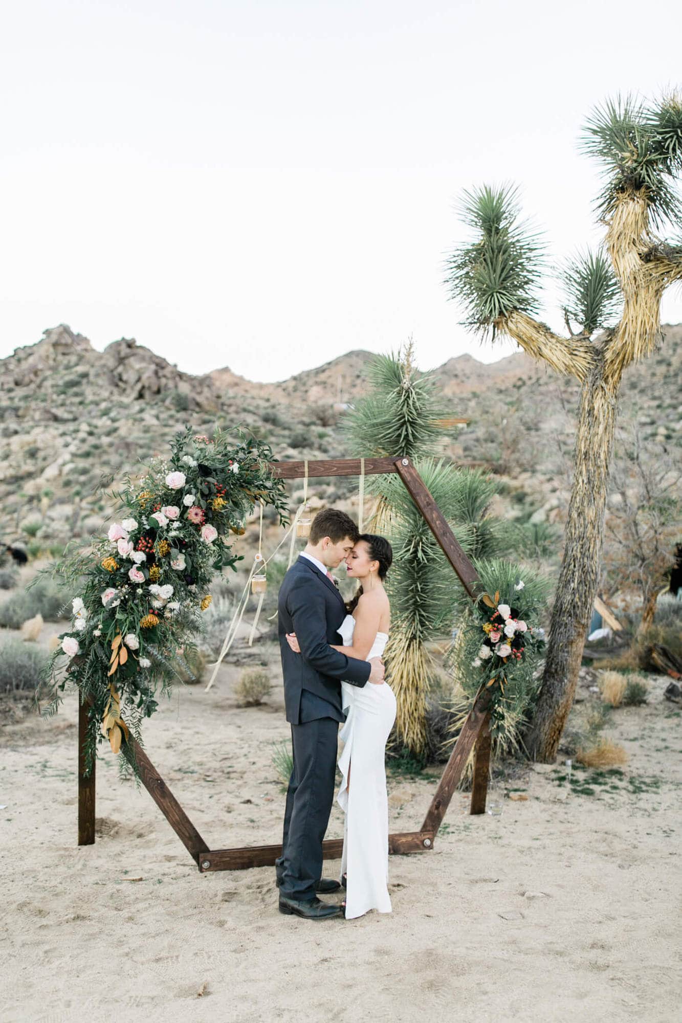 Joshua Tree Elopement Planning Guide | Aimee Flynn Photo