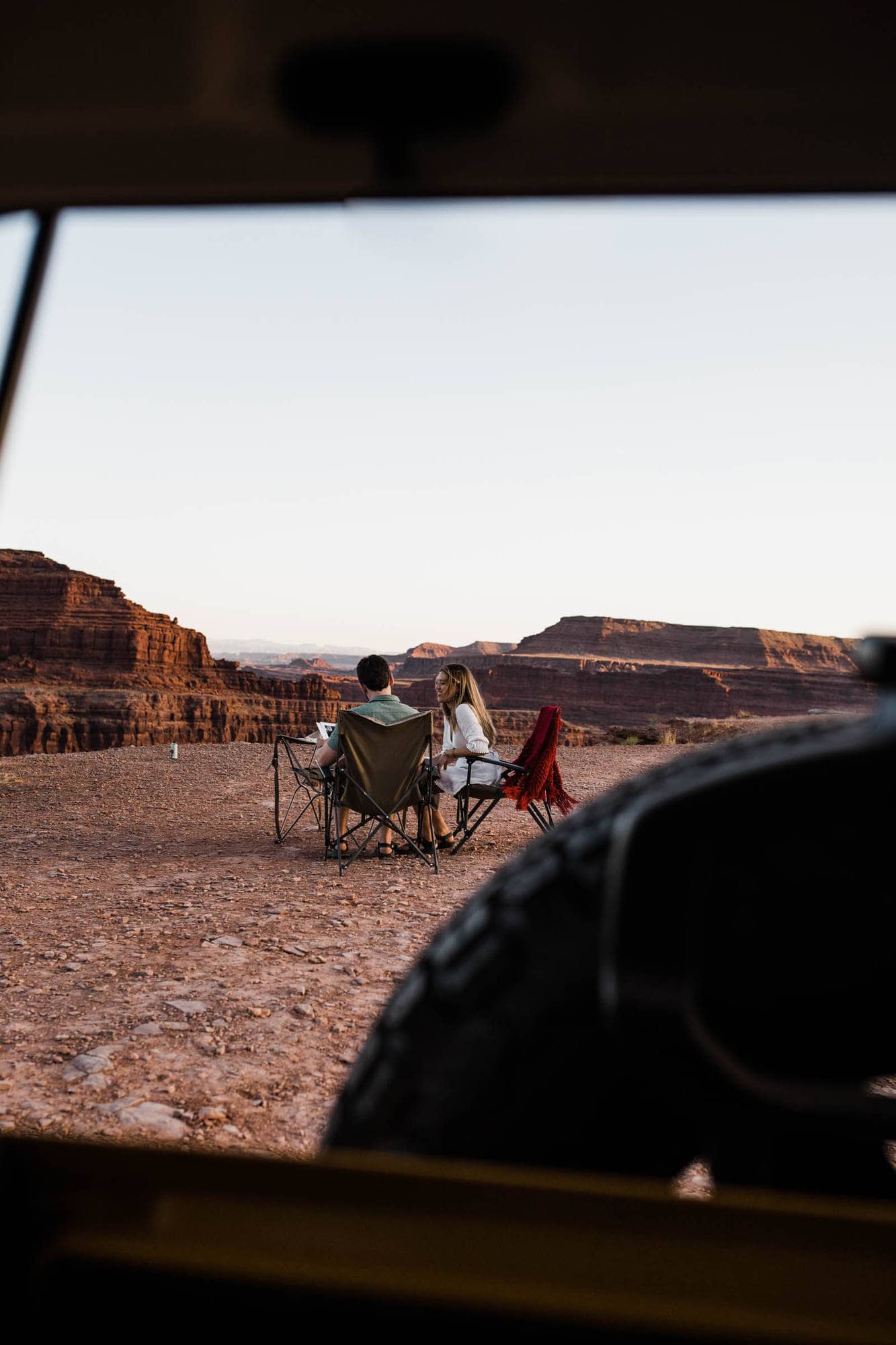This Utah elopement was the perfect blend of adventure and intentional moments. This couple never did it for the gram- they did it for them. Check it out!