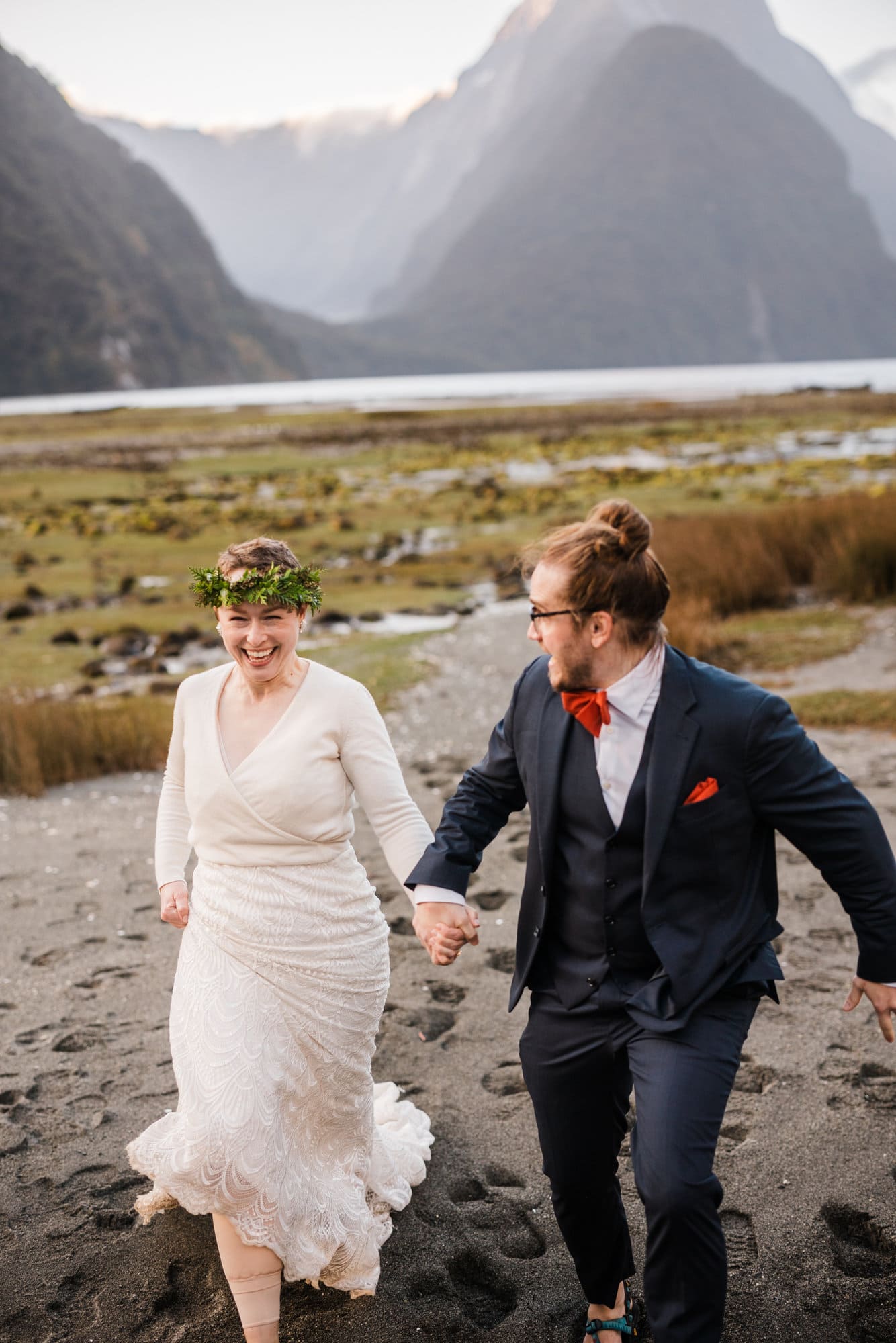 This incredible and sunny Milford Sound Elopement was the ultimate secluded and adventurous evening. This one is truly not to be missed.  