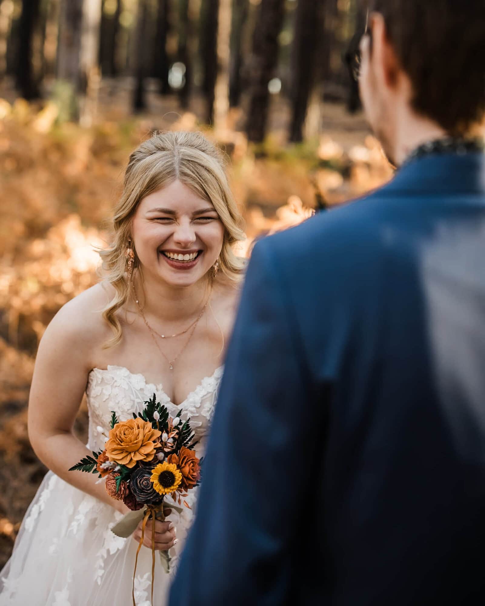 This Flagstaff Micro Wedding is a fall lovers dream. Full of yellow aspens and golden ferns and SO much love, you have to see the beauty here! 
